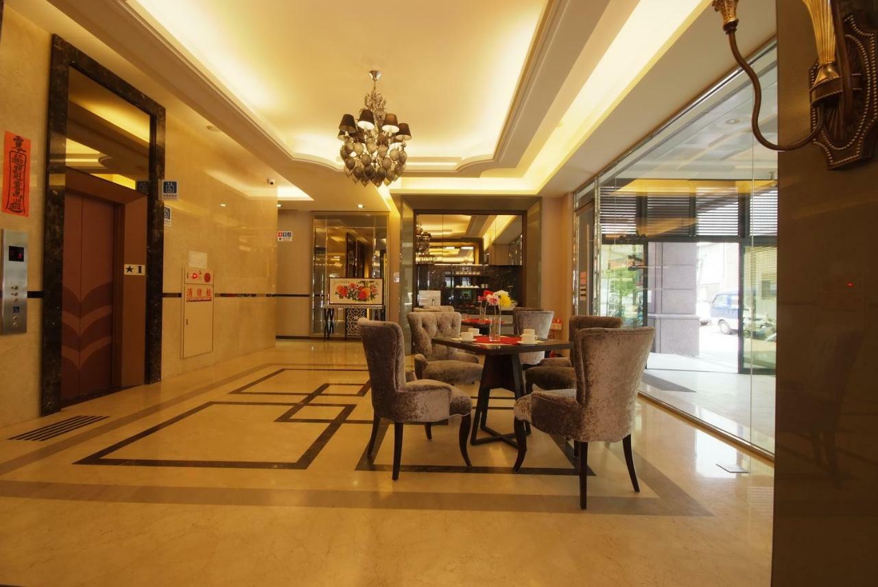 The Metro Hotel Taichung Esterno foto