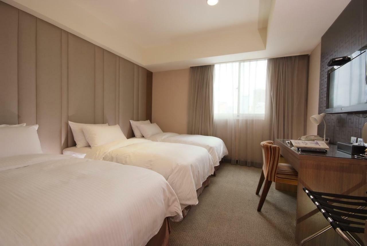 The Metro Hotel Taichung Esterno foto