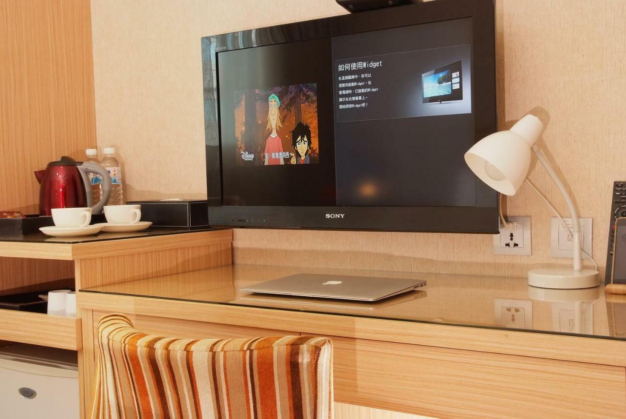The Metro Hotel Taichung Esterno foto