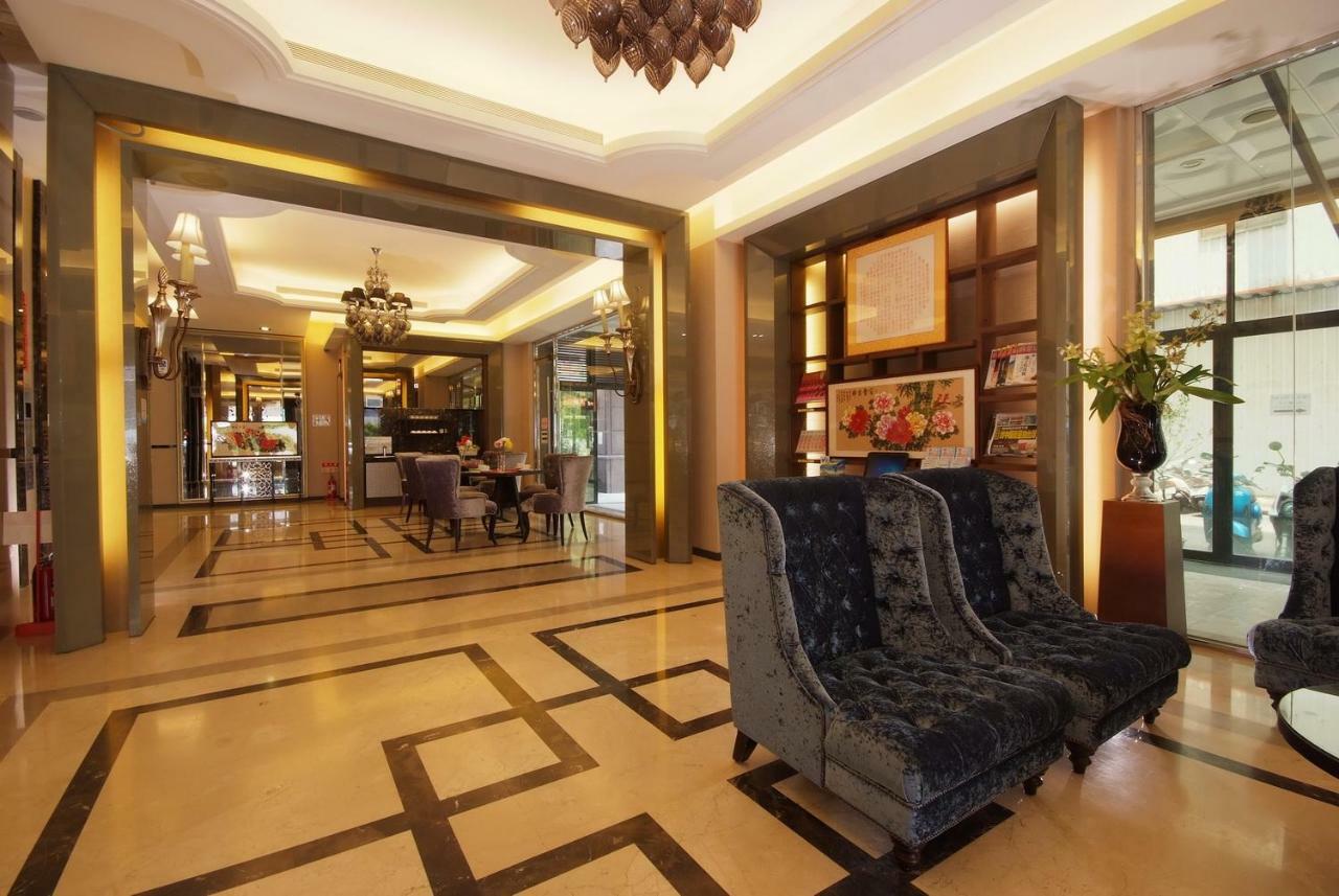 The Metro Hotel Taichung Esterno foto